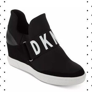 Women’s DKNY Cosmos Platform Sneakers